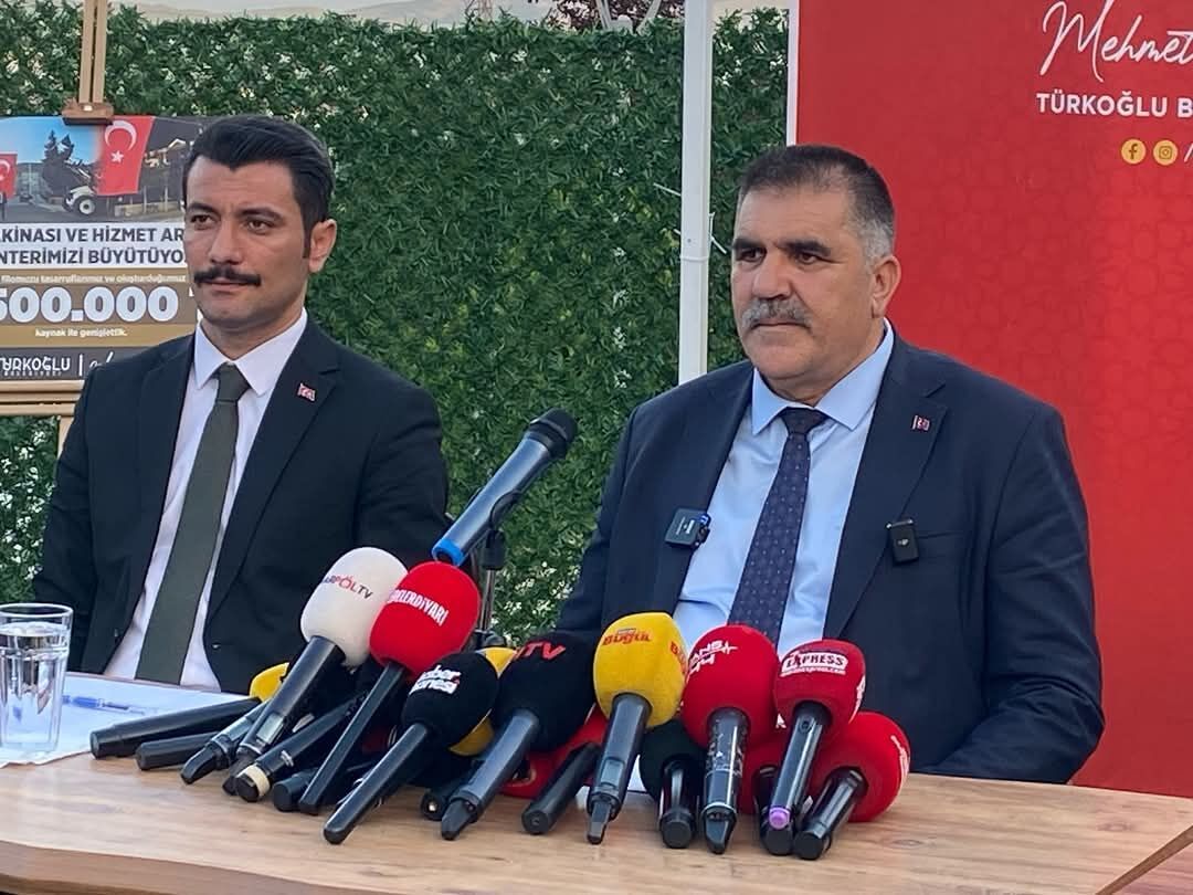 Türkoğlu'nda Hizmet Seferberliği! Başkan, 1 Yıllık İcraatları Açıkladıwhatsapp Image 2025 05 08 At 20.50.28