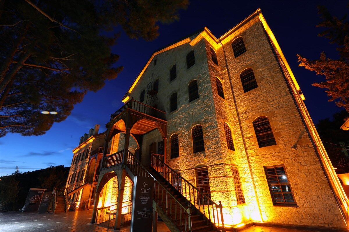 Yedi Güzel Adam Edebiyat Müzesi Kahramanmaraş’ta Şiirin Kalbinde Tarihi Bir Yolculuk (3)