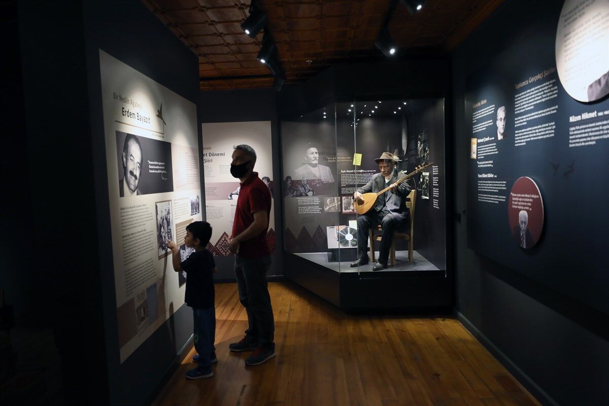 Yedi Güzel Adam Edebiyat Müzesi Kahramanmaraş’ta Şiirin Kalbinde Tarihi Bir Yolculuk (4)