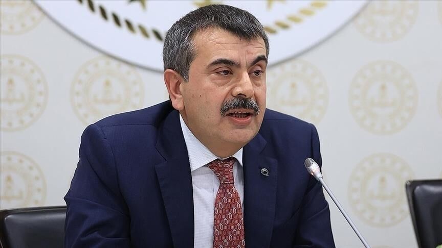 Okullarda Takvim Değişikliği: Ara Tatiller Kaldırılabilir