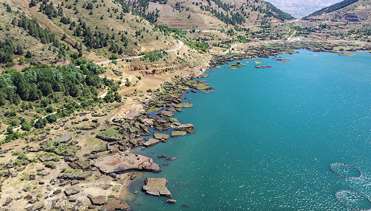 Adıyaman Çat Barajı’nda Yüzen Adalar Sabitleme Projesinde İlk Adım Başarıyla Atıldı (2)