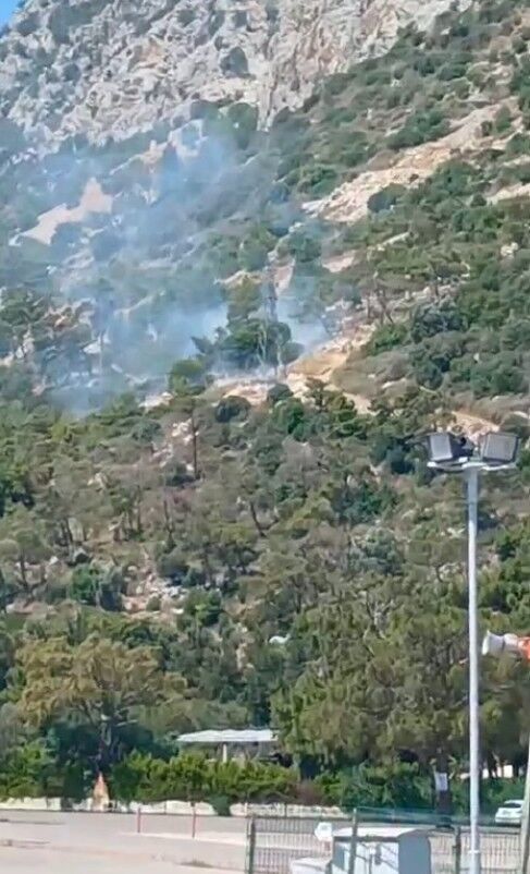 Antalya'da Korkutan Yangın Tünektepe Ormanları Alev Alev