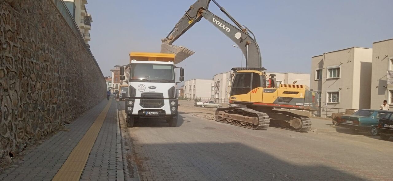 Dulkadiroğlu’nda Mahalle Mahalle Hizmet Seferberliği Başladı (5)