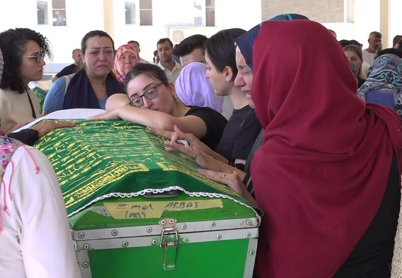 Gaziantep'te 3. Kattan Şüpheli Düşüş Emel Akbaş Bayhan’ın Ölümüne İlişkin Yeni Detaylar Ortaya Çıktı (2)