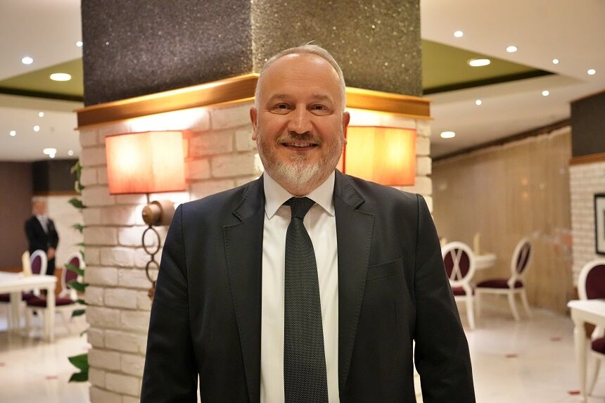  Gurbetçilerin Akınıyla Antalya'da Bayram Bereketi Başladı (2)