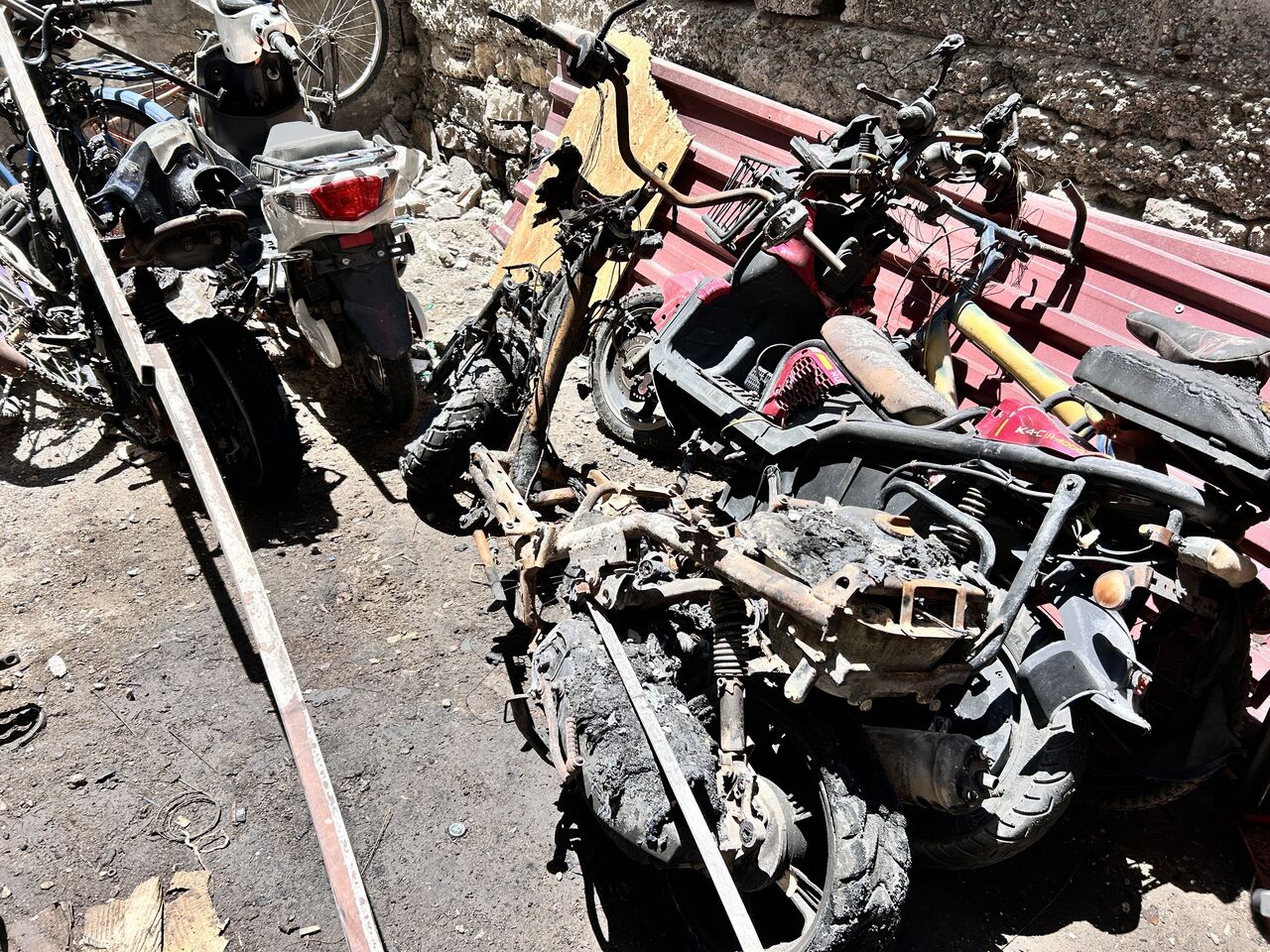 Hatay’da Motosiklet Atölyesi Alevlere Teslim Oldu 35 Yıllık Emek Kül Oldu (4)