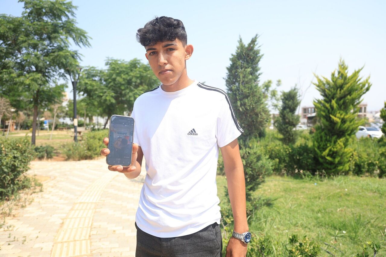 Hatay’da Omzu Çıkan Gence 20 Saniyede İlk Yardım (3)