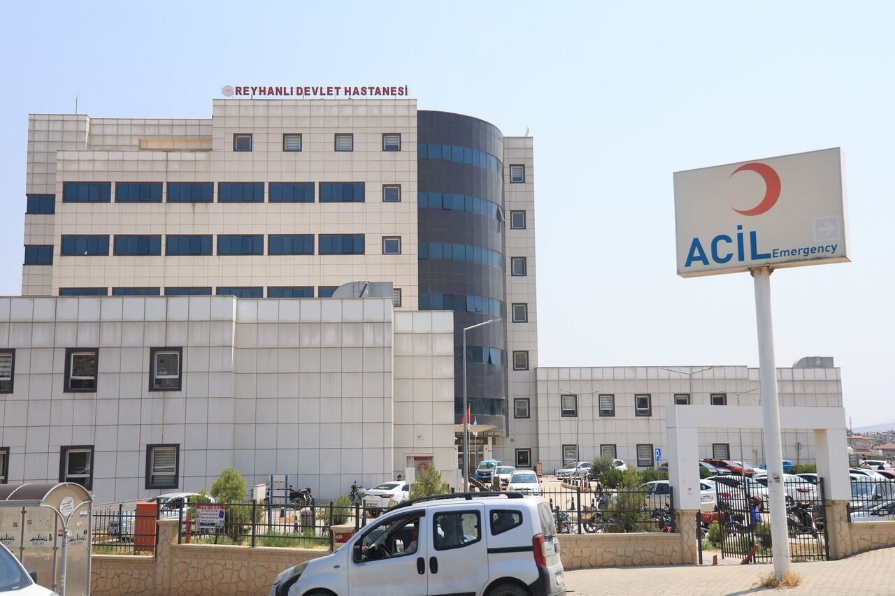 Hatay’da Omzu Çıkan Gence 20 Saniyede İlk Yardım (5)