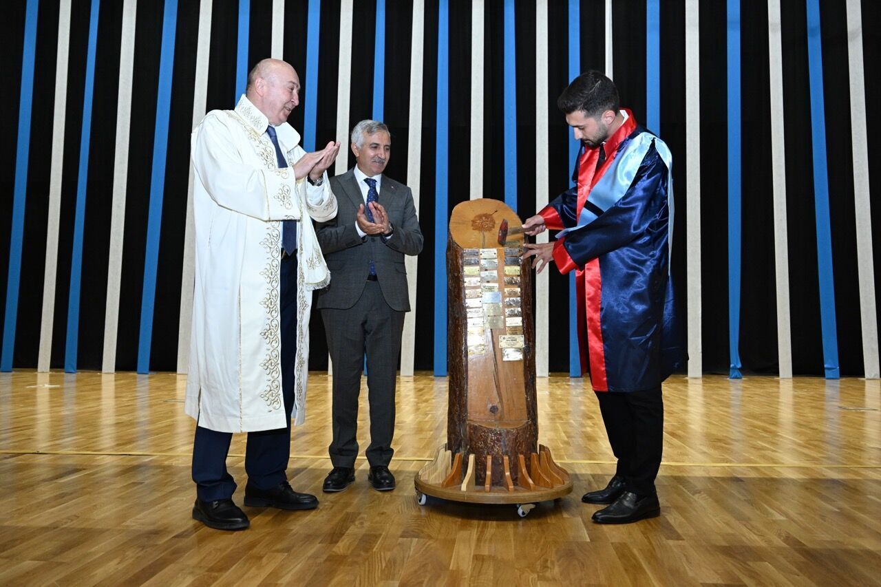 Kahramanmaraş Sütçü İmam Üniversitesinde 6100 Öğrenci Mezun Oldu!Büyük 39