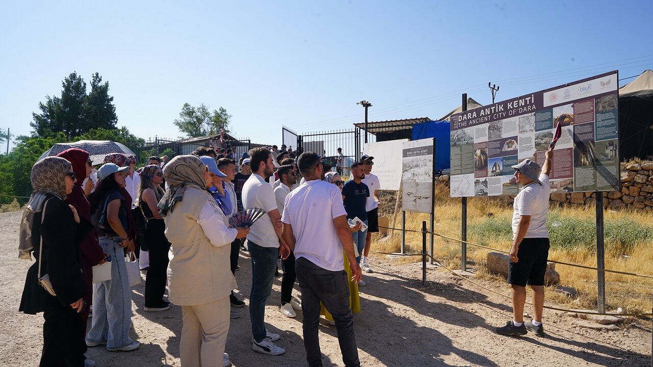 Kahramanmaraşlı Gençler Mardin’i Keşfetti Pusula Maraş Gezisi Büyük Ilgi Gördü (2)