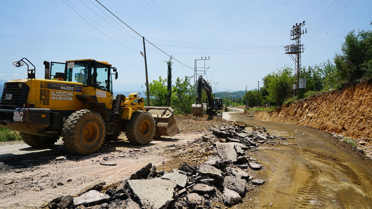 Kahramanmaraş'ta 10 Mahalleye Daha Asfalt Konforu Geliyor (1)