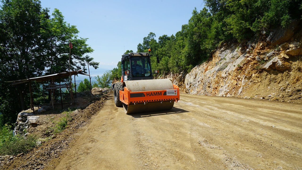 Kahramanmaraş'ta 10 Mahalleye Daha Asfalt Konforu Geliyor (6)