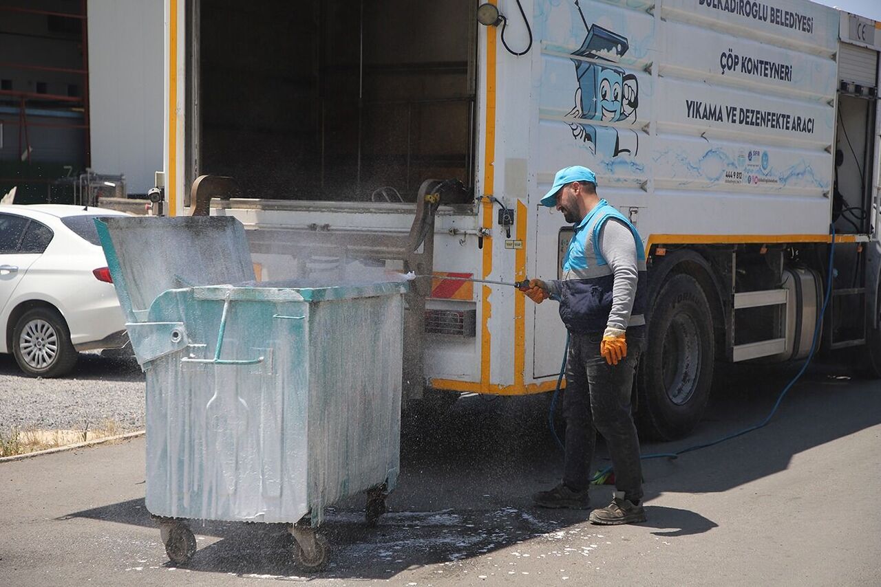 Kahramanmaraş’ta 105 Mahallede Temizlik Seferberliği (3)