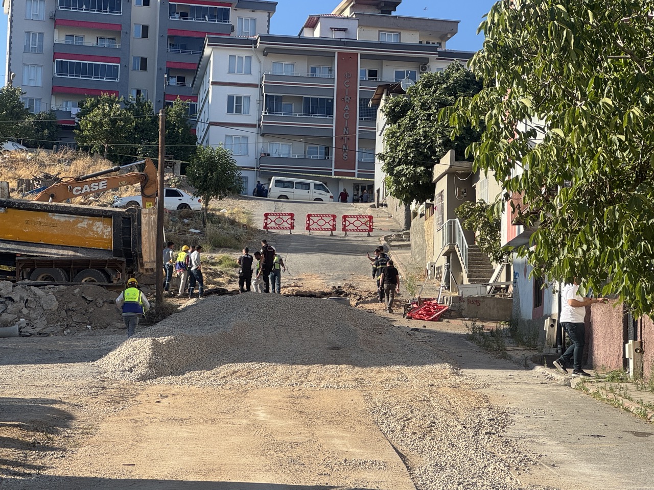 Kahramanmaraş’ta Altyapı Çalışmasında Doğal Gaz Paniği: 7 Kişi Hastaneye Kaldırıldıbüyük Aa 20250624 38376281 38376280 Kahramanmarasta Altyapi Calismalarinda Delinen Dogal Gaz Borusundan Sizan Gazdan 7 Kisi Etkilendi