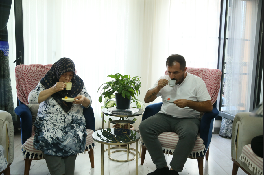 Kahramanmaraş'ta Depremzedeler Kurban Bayramı'nı Yeni Yuvalarında Karşıladı (7)