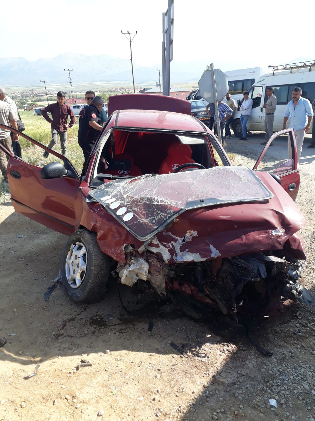 Kahramanmaraş'ta İki Otomobil Çarpıştı, 2 Yaralı (3)