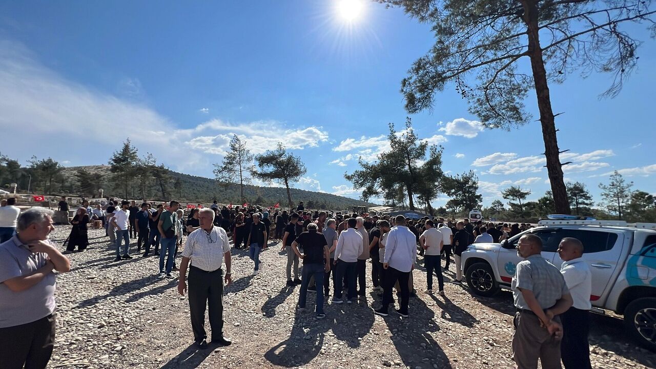 Kahramanmaraş'ta Sağlık Personeli Anne Ve İki Çocuğuna Gözyaşlarıyla Veda (3)