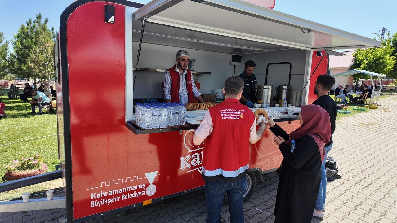 Kahramanmaraş'ta Yks Adaylarına Moral, Ailelerine Konfor Sunuldubüyük Elbistan (2)