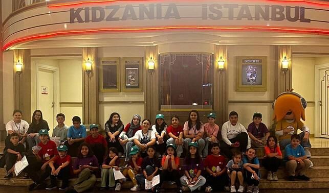 Kırmızı Bisiklet Çocuklara İstanbul'da Umut Oldu! (1)