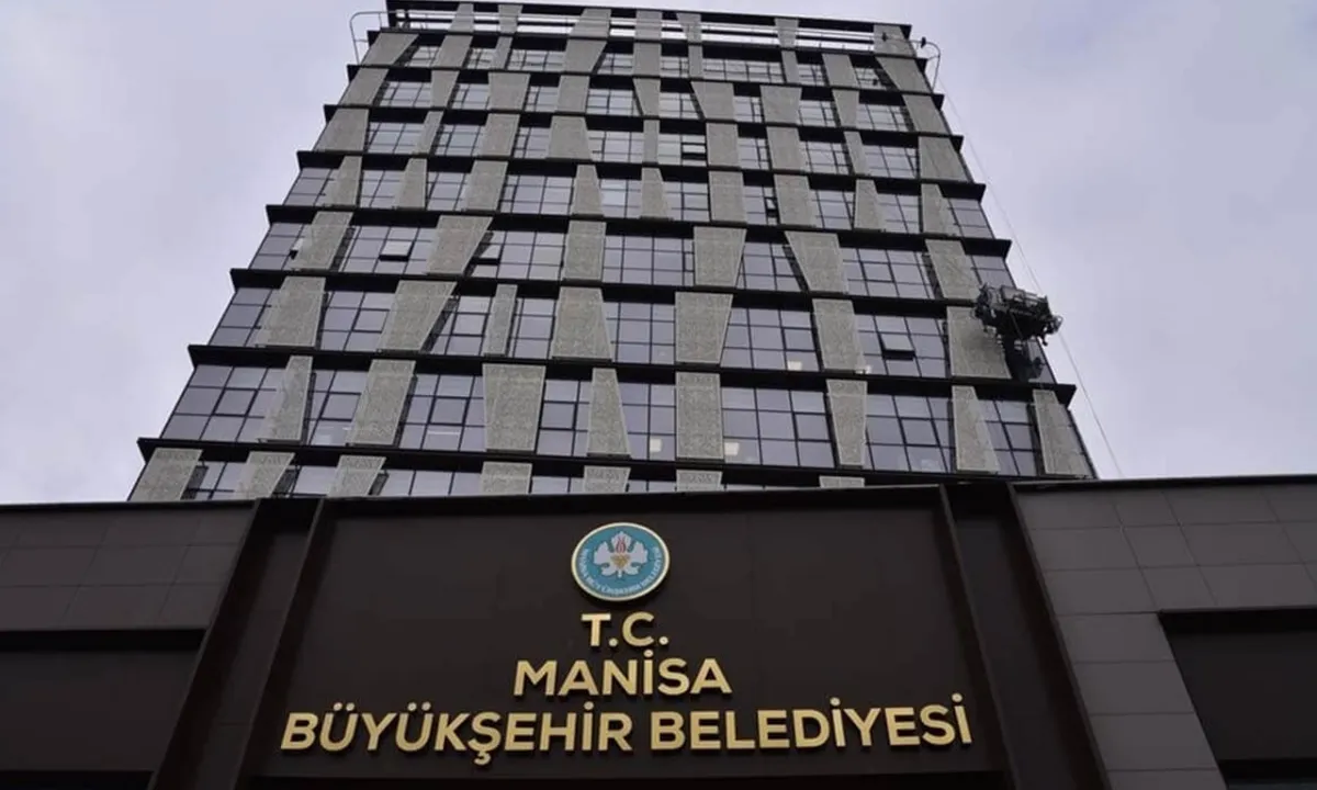Manisa’da Hüzünlü Seçim Günü Zeyrek’in Ardından Yeni Başkan Belirleniyor (1)