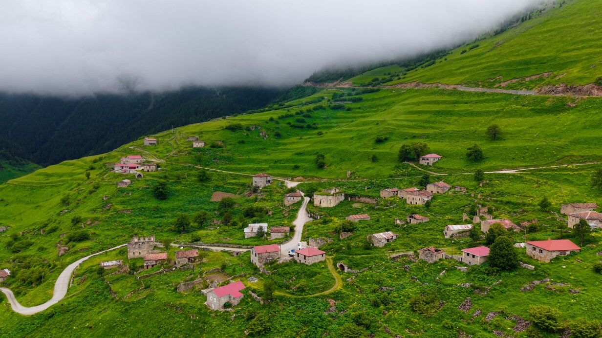 Santa Harabeleri’nden Büyüleyen Görüntüler Sis Bulutlarıyla Masalsı Bir Yolculuk (13)