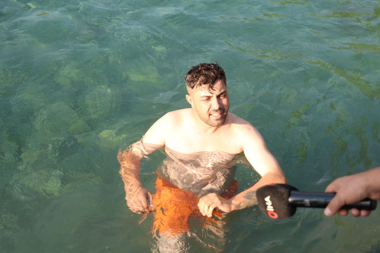 Adana’da 50 Derece Sıcakta Gençler Göletlerde Serinliyor (4)