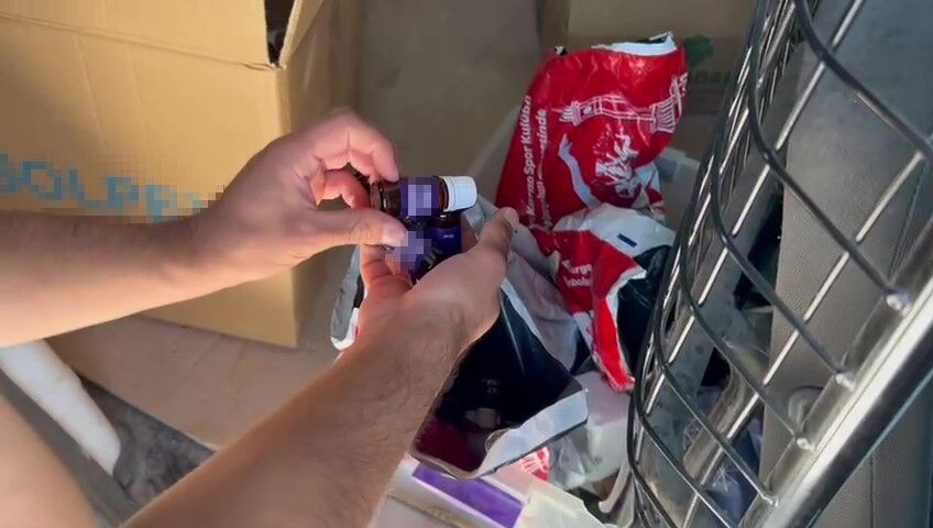 Adana'da Kaçak Etil Alkol Operasyonu 3 Gözaltı (1)-1