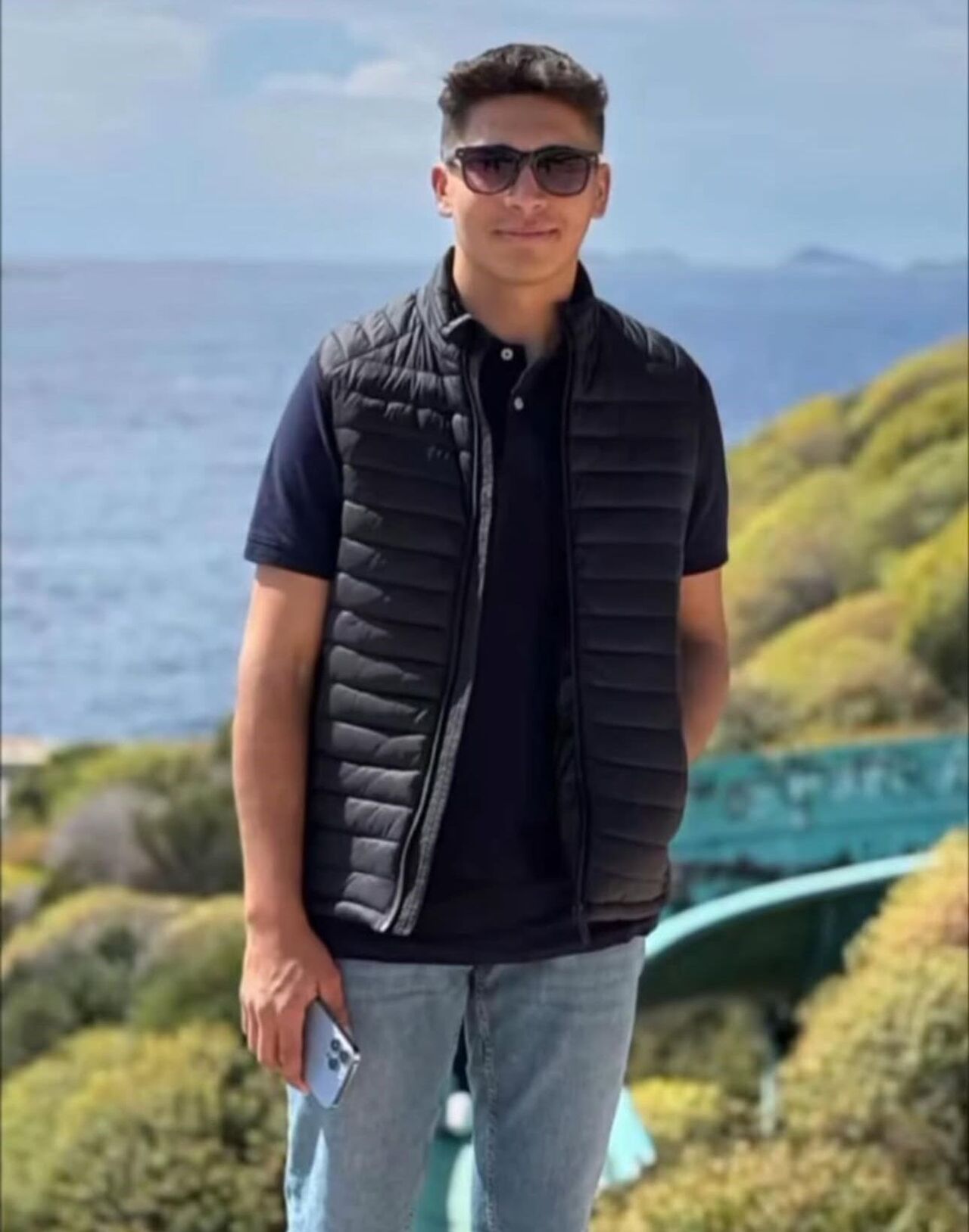 Alanya'da Balkondan Düşen Genç Hayatını Kaybetti