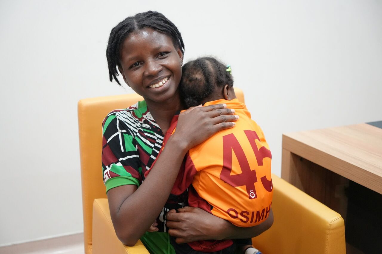 Antalya’da Başarılı Karaciğer Nakliyle Nijeryalı Minik Mercy’nin Umut Yolculuğu (7)