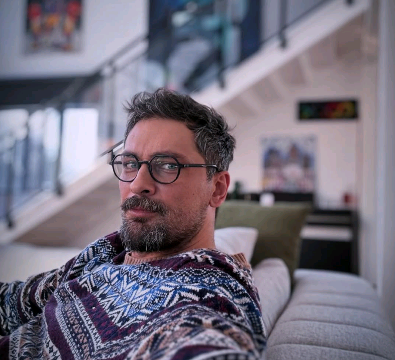 Aynadaki Yabancı Dizisi Konusu Ve Oyuncuları Atv Yeni Dizisi 2025 (5)