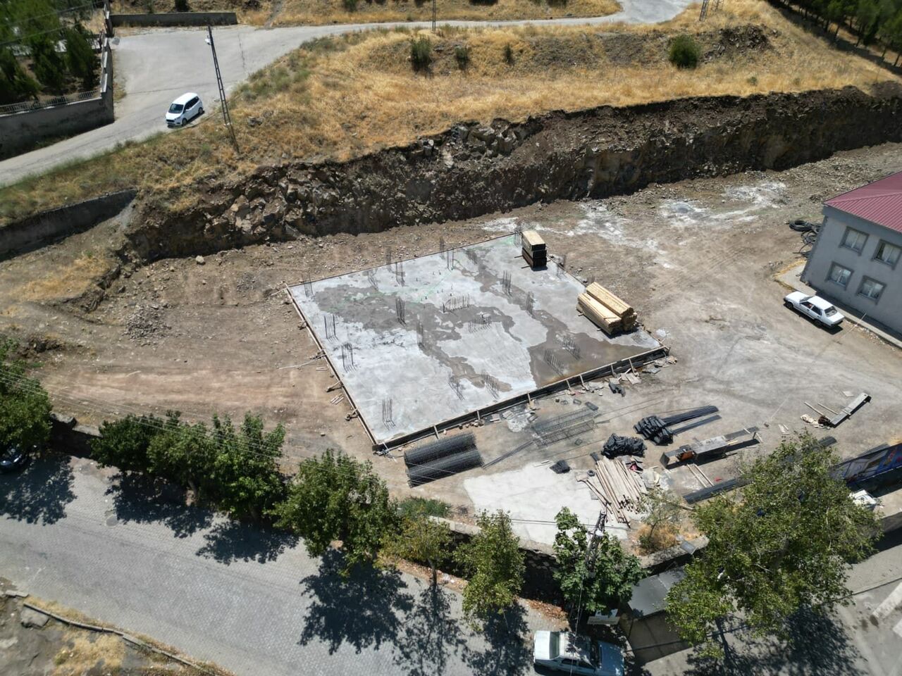 Başkan Toptaş’ın Gençliğe Yatırımı Kale Gençlik Merkezi’nin Temeli Atıldı (4)