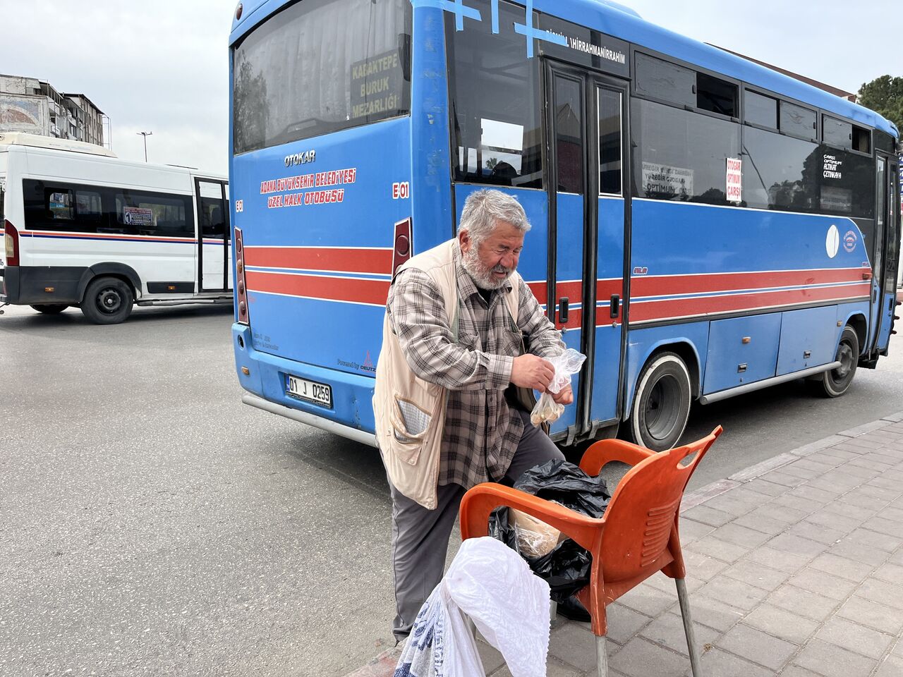 Bozuk Paracılığı Mesleği Yaptı (3)