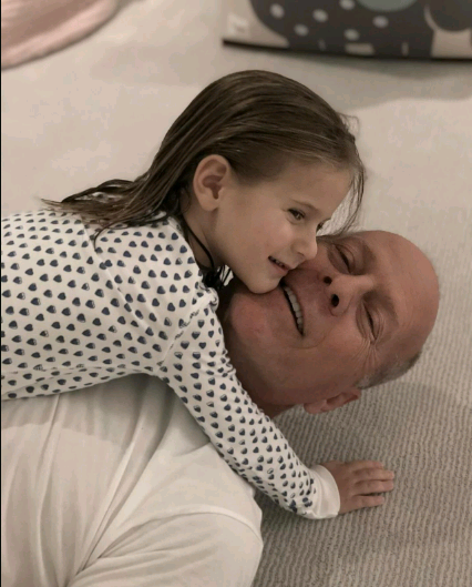 Bruce Willis’in Sağlık Durumu Kötüleşti Artık Konuşamıyor Ve Yürüyemiyor (1)