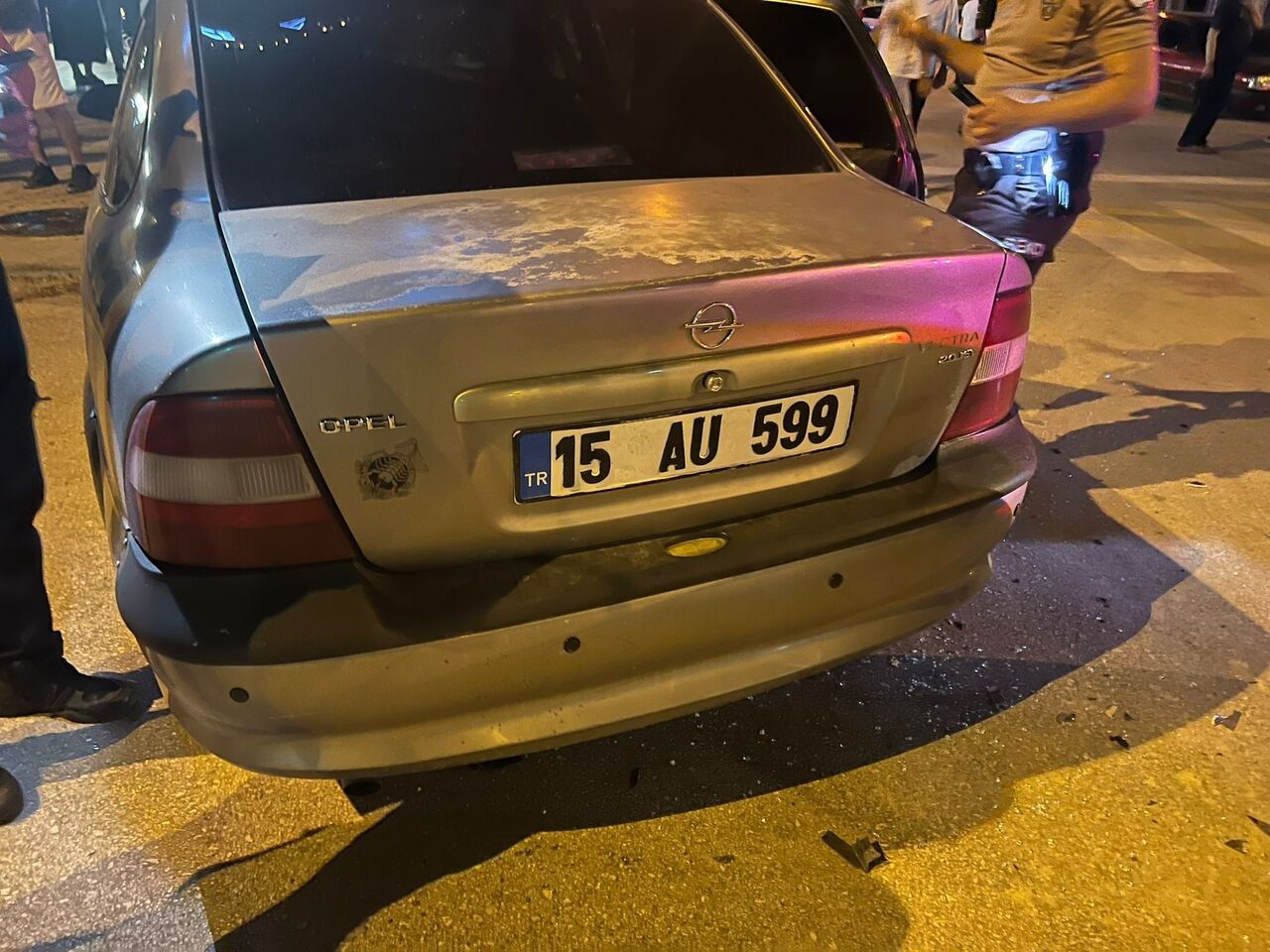 Burdur’un Bucak İlçesinde Trafik Kazası 2 Kişi Yaralandı (7)