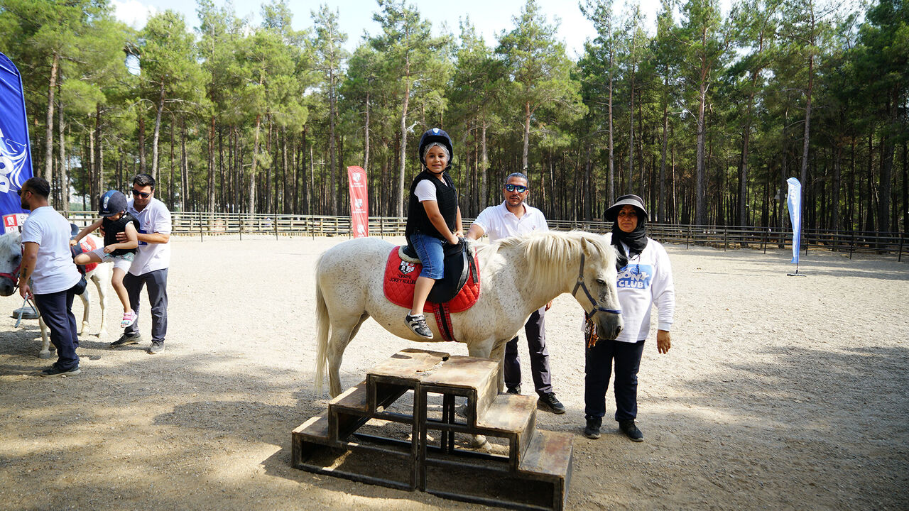 Büyükşehir’den Çocuklara Doğa Ve Hayvan Sevgisini Aşılayan Etkinlik (6)
