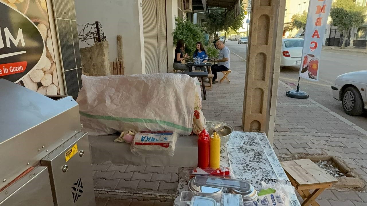 Dağdan Kar Getirip Tatlandırdı, Tabağını 50 Tl'den Satmaya Başladı (4) Kopya
