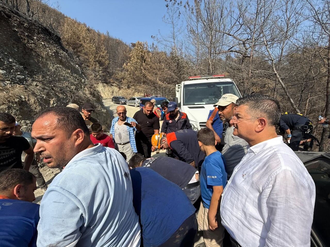 Dörtyol’da Uçurumdan Düşen Şahıs Yaralandı (1)