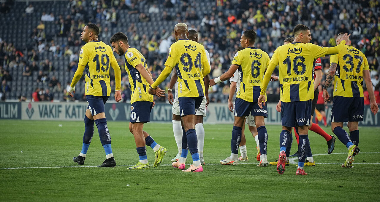 Fenerbahçe’nin Rakibi Belli Oldu