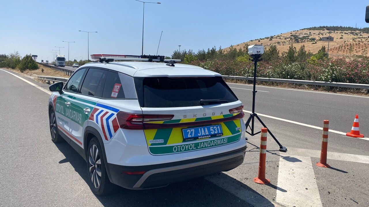 Gaziantep’te 244 Sürücüye Hız Cezası Kesildi-1