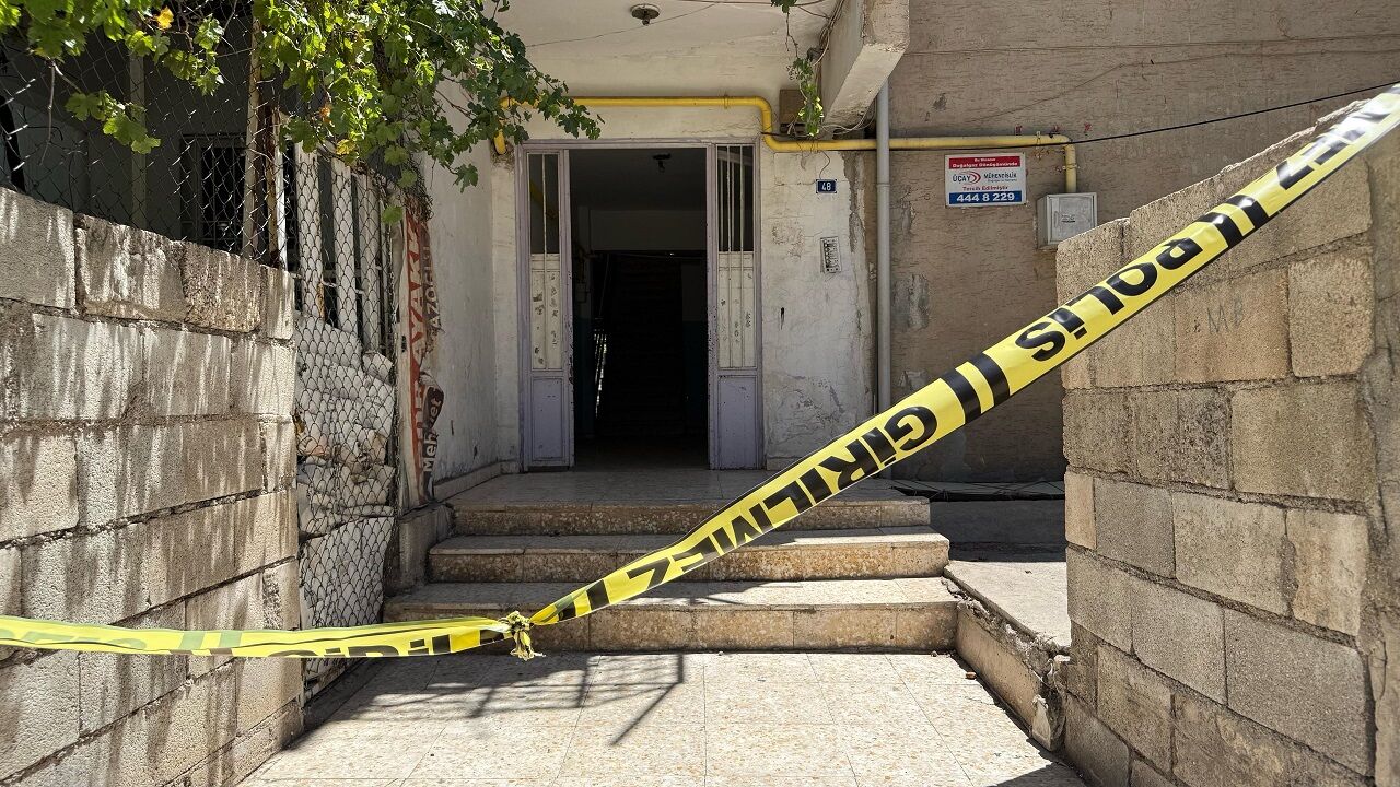 Gaziantep’te Psikolojik Kriz Yangına Neden Oldu (2)