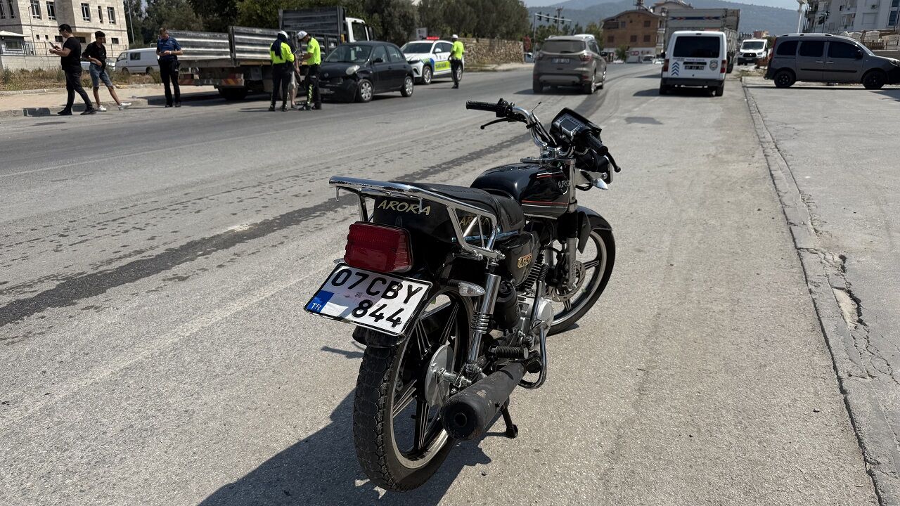 Gazipaşa'da Motosiklet Kazası 1 Yaralı (1)