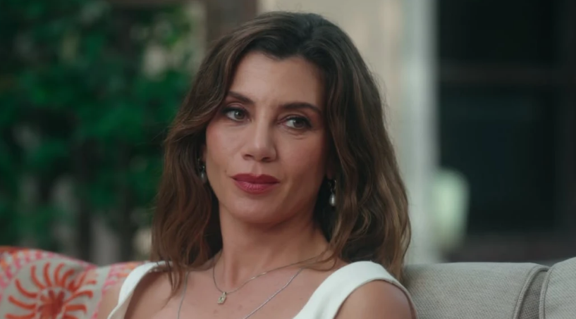 Gökçe Bahadır Ve Onur Tuna Ile “Geleceğe Mektuplar” 23 Temmuz’da Netflix’te! (3)