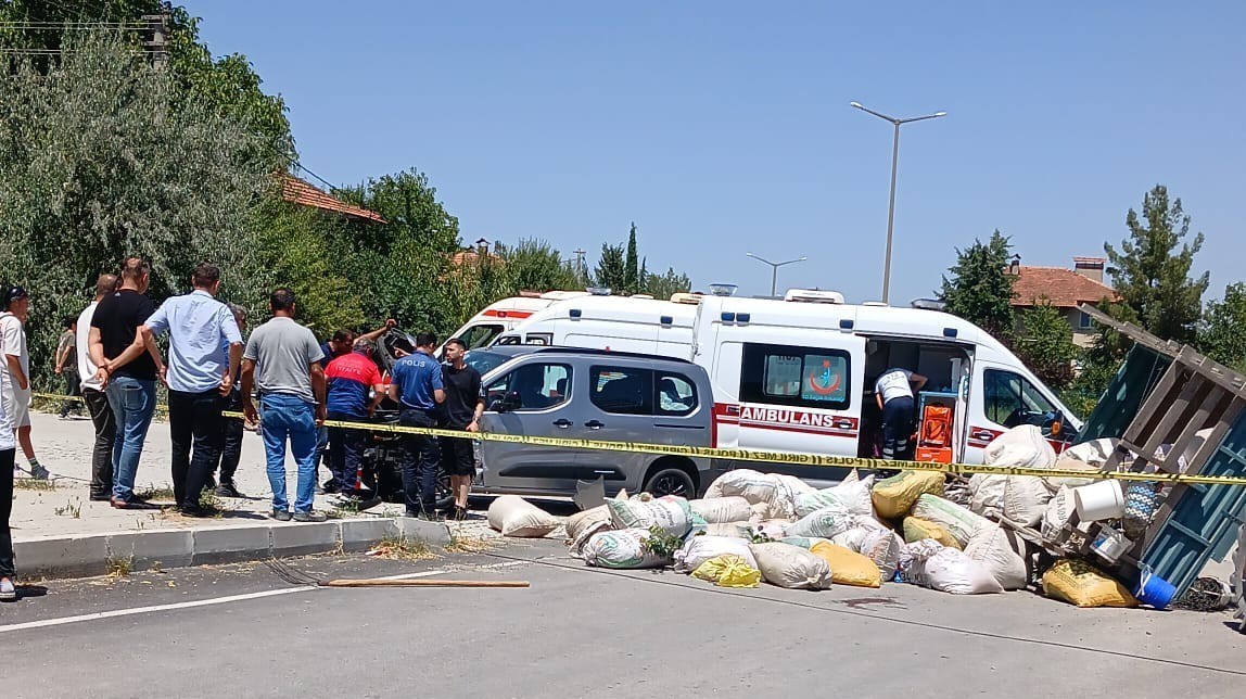 Gölhisar'daki Feci Kazada Acı Haber Ağır Yaralı Yaşar Özdemir Hayatını Kaybetti (2)