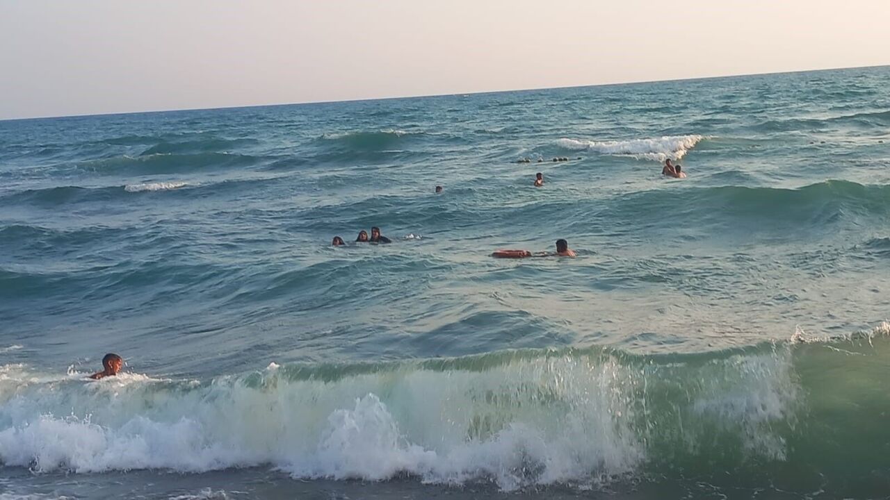 Hatay’da 3 Çocuk Rip Akıntısından Saniyelerle Kurtarıldı O Anlar Kamerada (3)