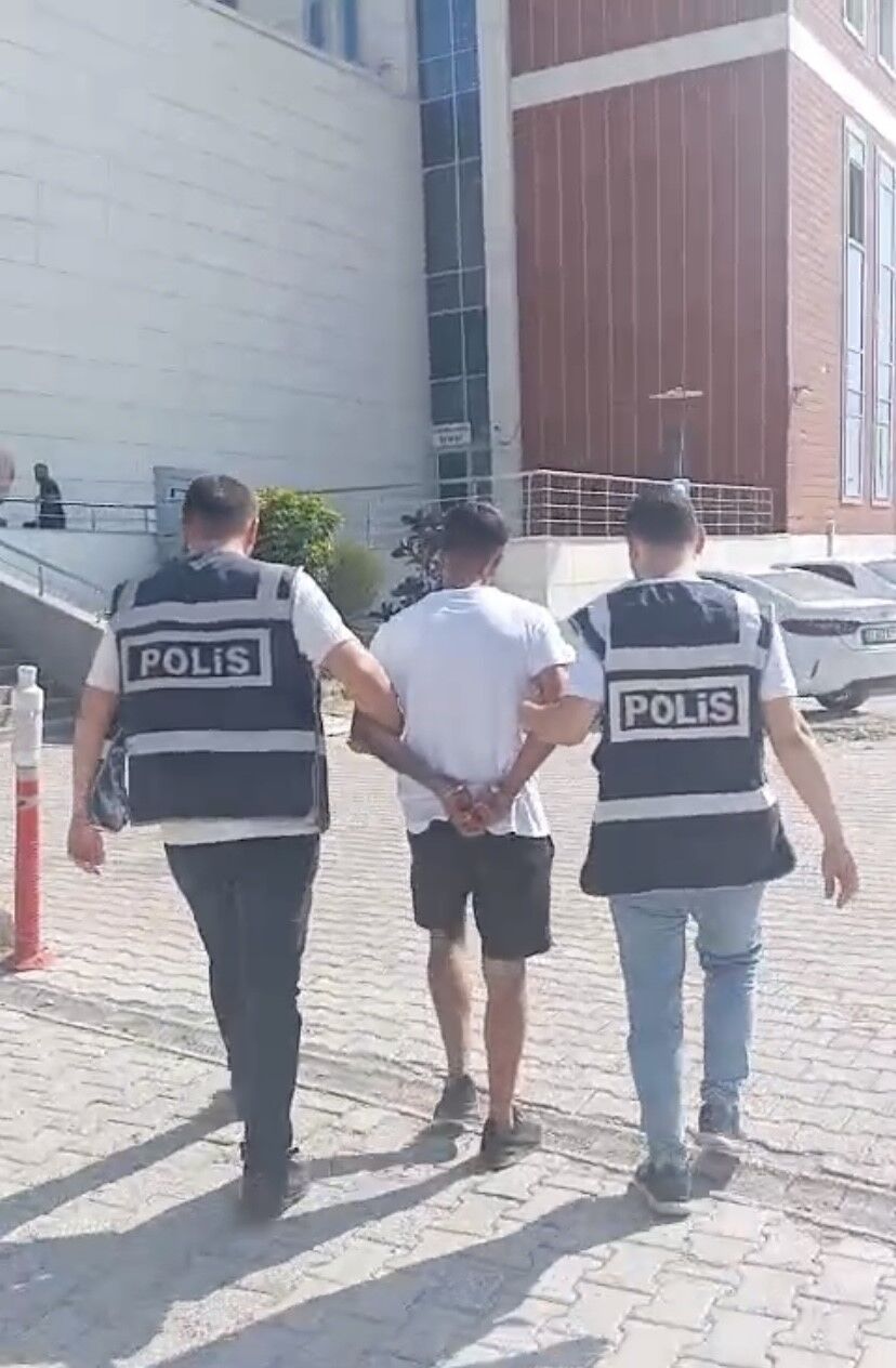 Hatay’ın Belen Ilçesinde 21 Yıl Kesinleşmiş Hapis Cezasıyla Aranan Şahıs Yakalandı.