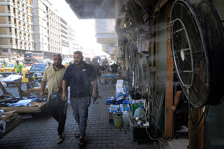 Irak’ta 46 Dereceyi Aşan Sıcaklık Vatandaşları Zorluyor (2)