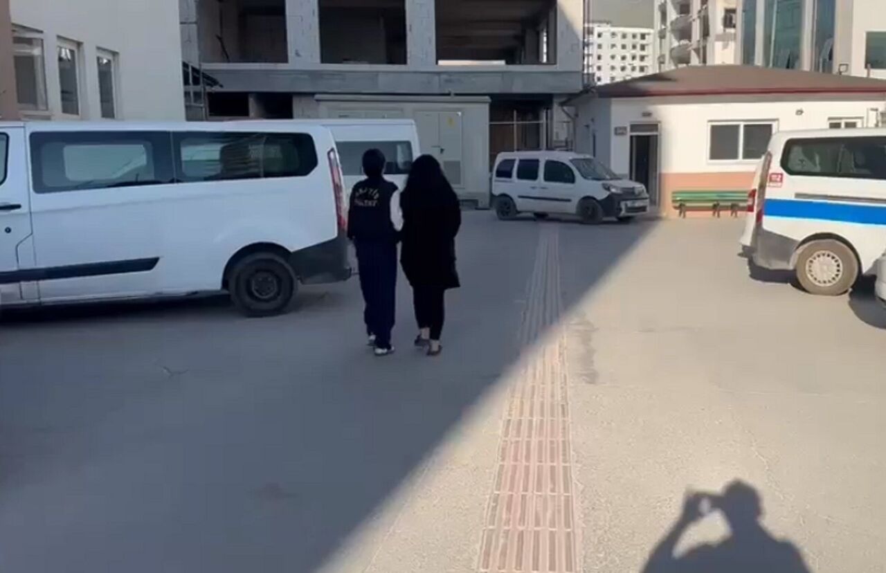 İskenderun’da Fuhuş Operasyonu 3 Gözaltı (2)