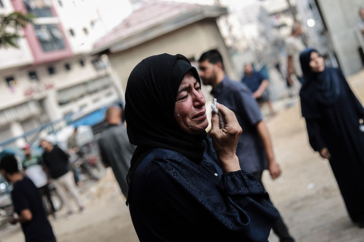 İsrail Gazze’ye Saldırdı 39 Filistinli Hayatını Kaybetti, Siviller Hedefte (5)