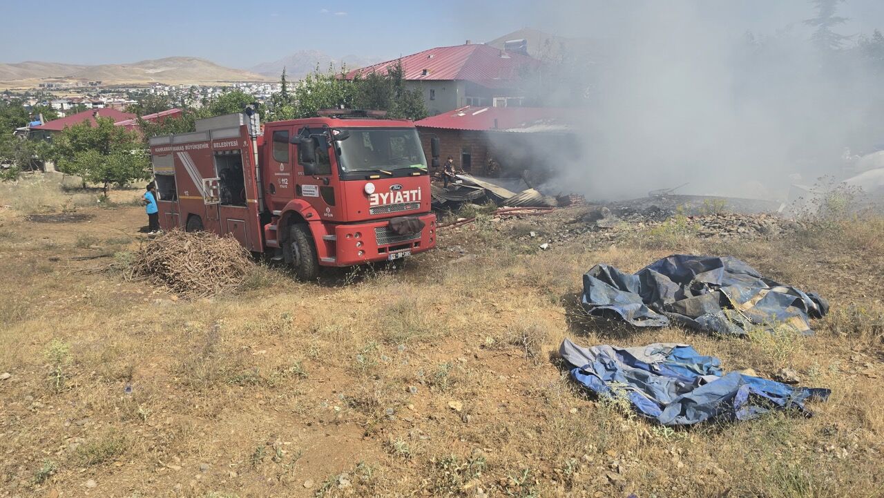 Kahramanmaraş Afşin’de Tandır Yangını: Alevler Eve Sıçradıbüyük Aa 20250709 38516561 38516560 Kahramanmarasta Tandirlikta Cikan Yangin Hasara Neden Oldu