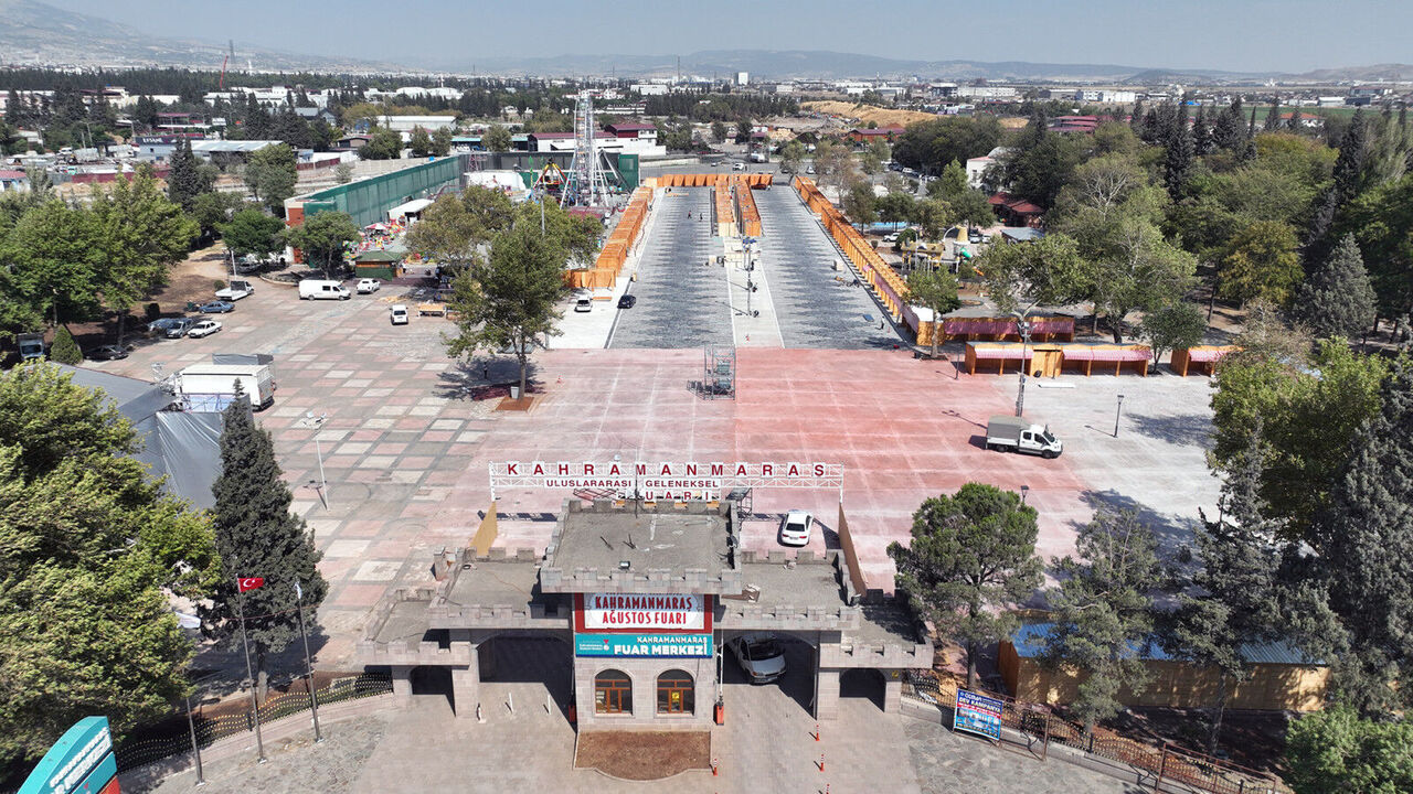 Kahramanmaraş Uluslararası Ağustos Fuarı Cuma Günü Başlıyor! (6)
